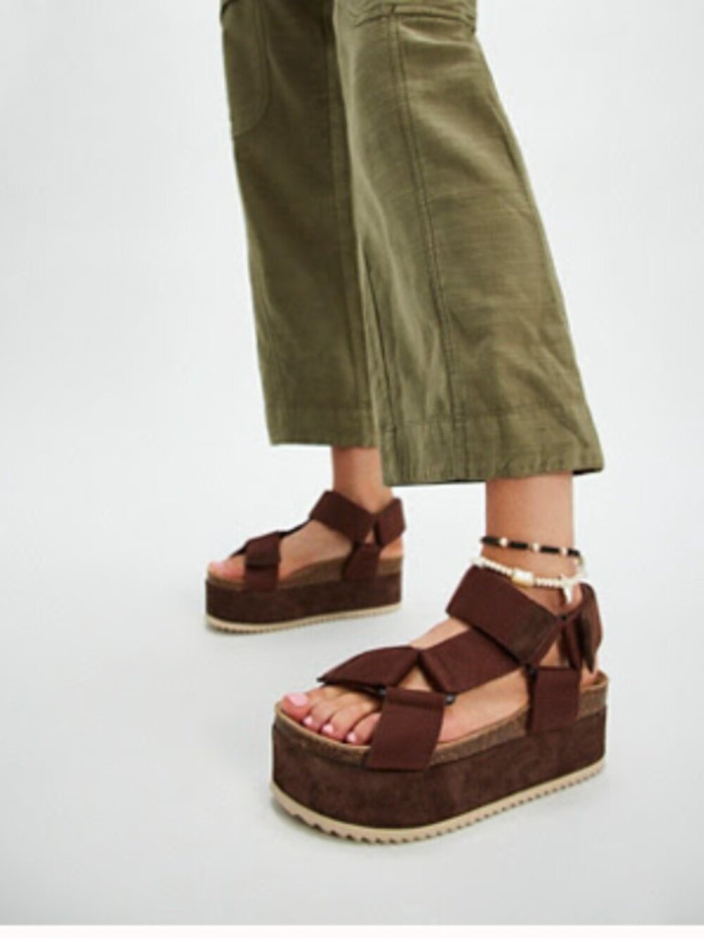 NWOT Rule Breaker Remix Flatforms Sandals